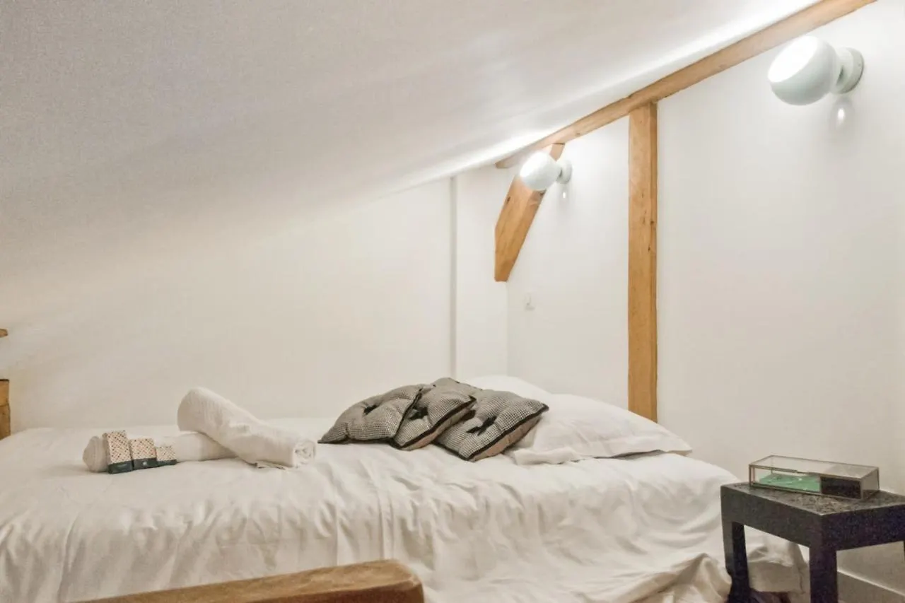 Calm&atypical studio close to Quartier Latin in Paris - Welkeys Francia